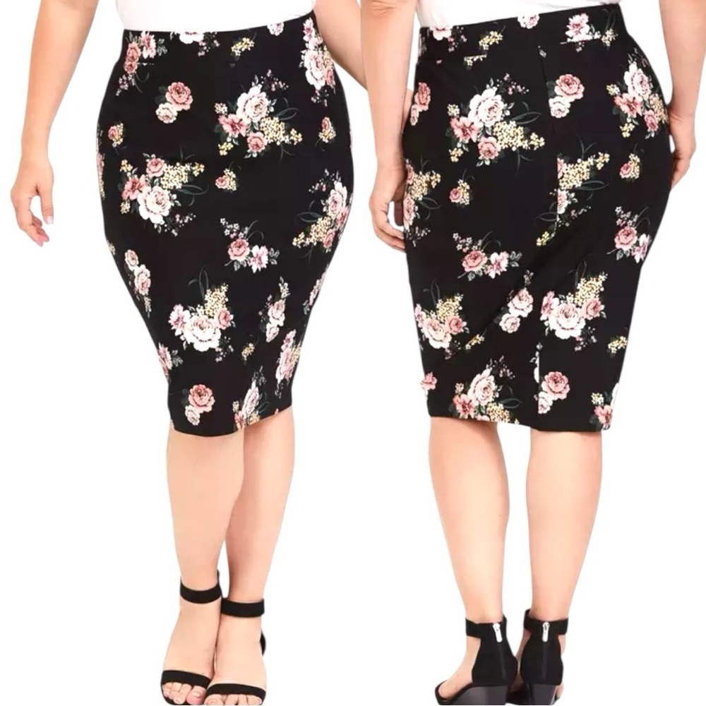 Torrid Black and Purple Floral Premium Ponte Pencil Skirt - Picture 2 of 9